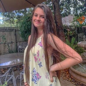 Meet your Posher, Thais